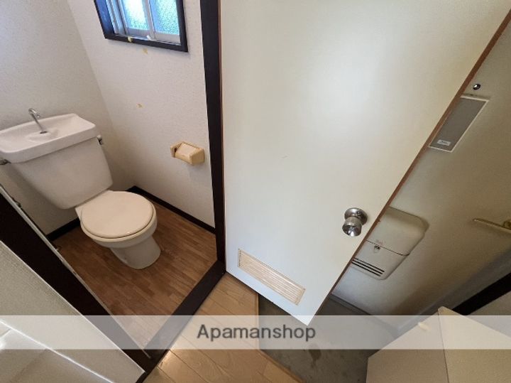 広島県東広島市西条町寺家の賃貸アパートの内装