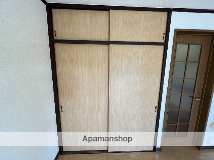 広島県東広島市西条町寺家の賃貸アパートの内装