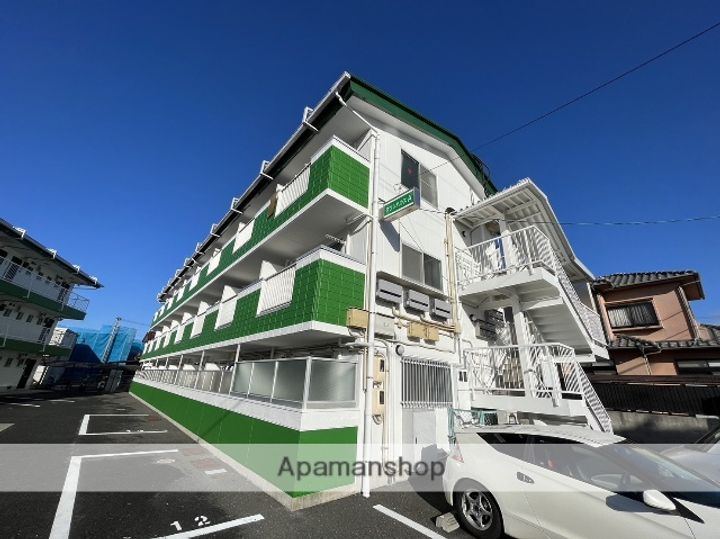 広島県東広島市西条町寺家の賃貸アパートの外観