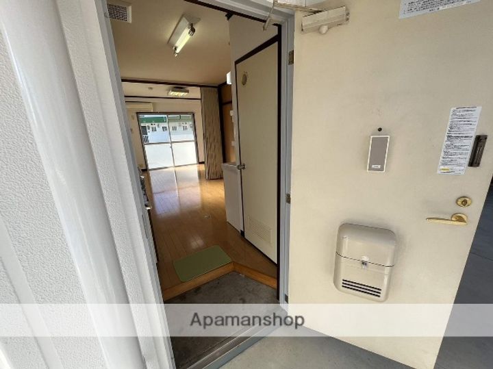 広島県東広島市西条町寺家の賃貸アパートの内装