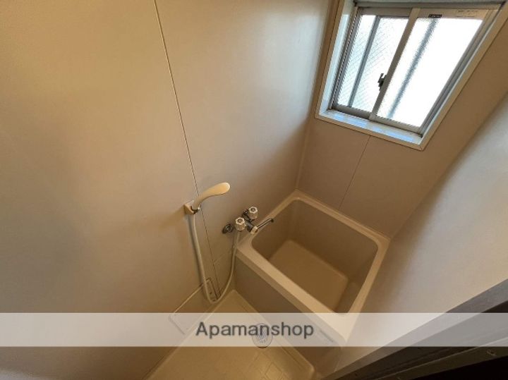 広島県東広島市西条町寺家の賃貸アパート103の風呂