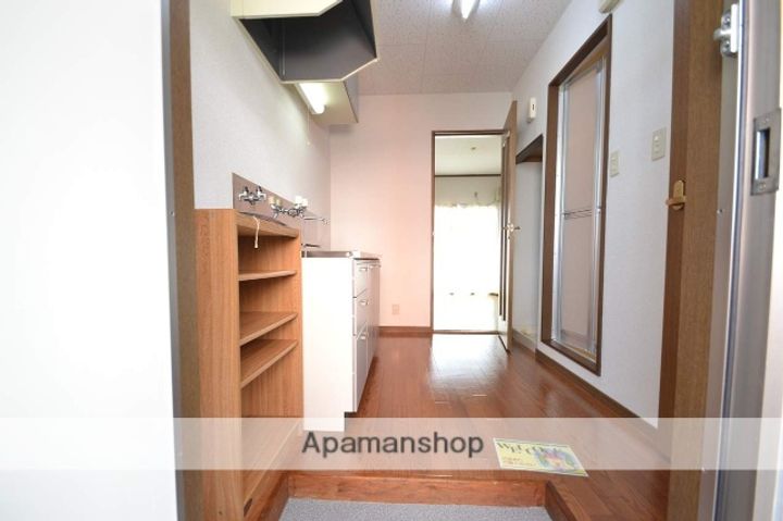 尾形ハイツA棟105の内装