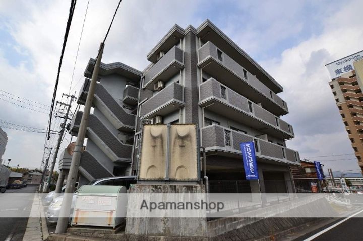 タンゲディア302の外観