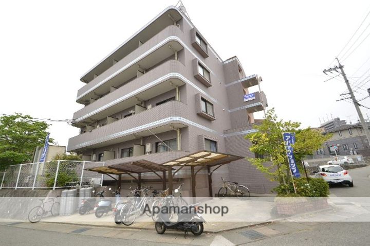 コートソフィア402の外観