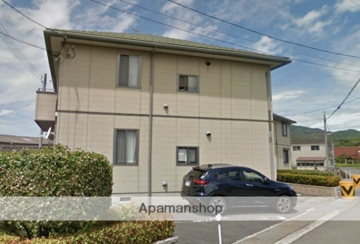 クレルバリュージュB棟の外観