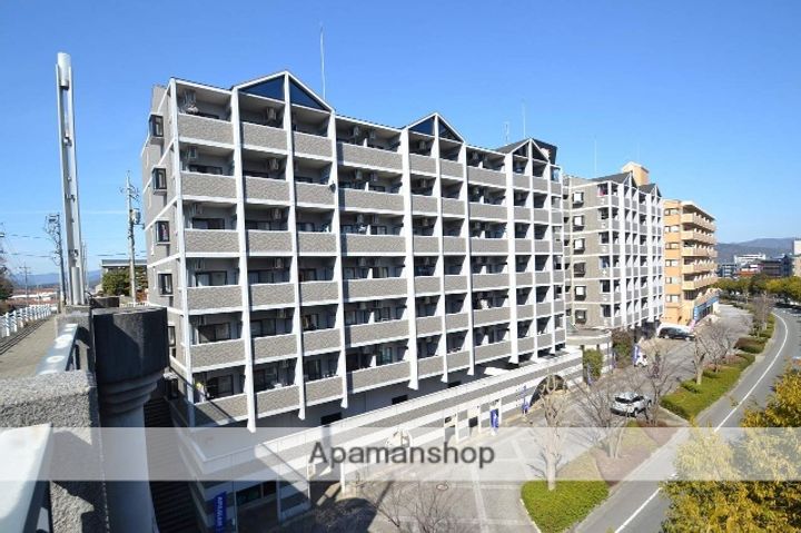 スカイレジェンド517の外観