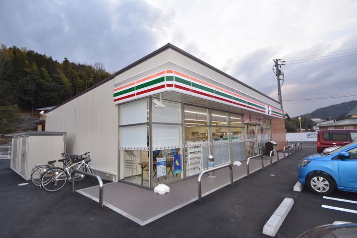 レオパレス高屋堀110の周辺