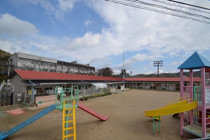 レオパレスカリーノスタンツァ210の周辺