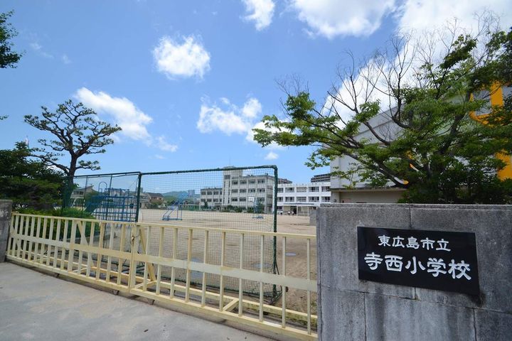 クレイノアビタシオン105の周辺