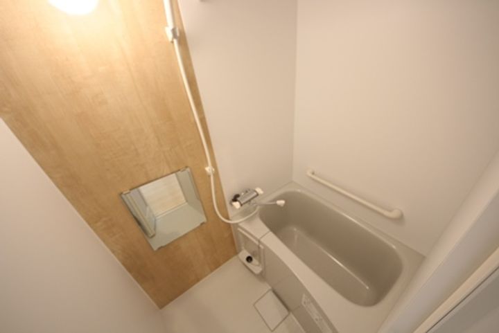 クレイノアビタシオン208の風呂