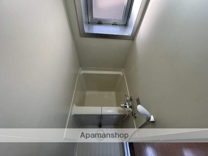 広島県東広島市西条中央4丁目の賃貸アパート202の風呂