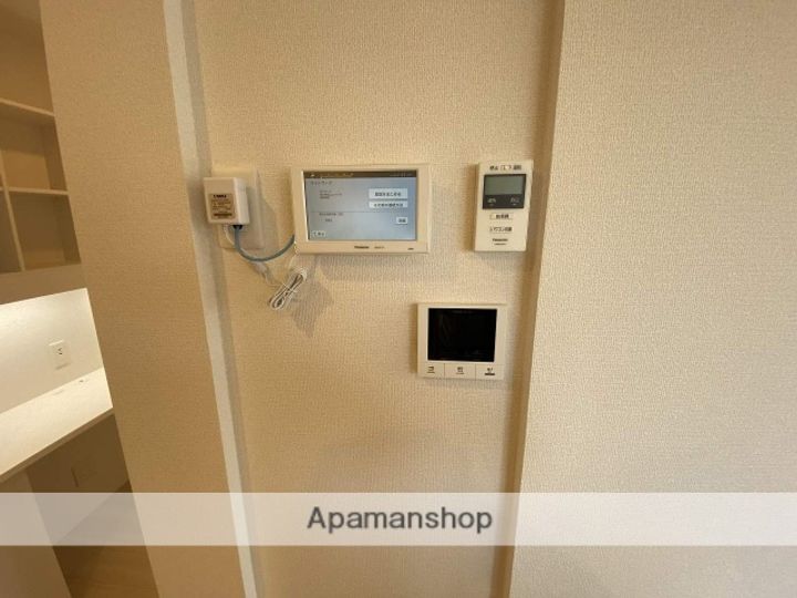 クロスコートのその他画像