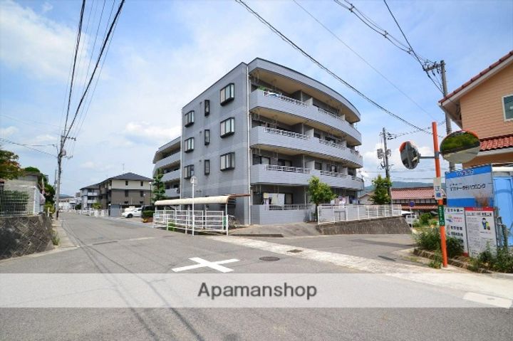 ハイコンスビルⅡ301の外観