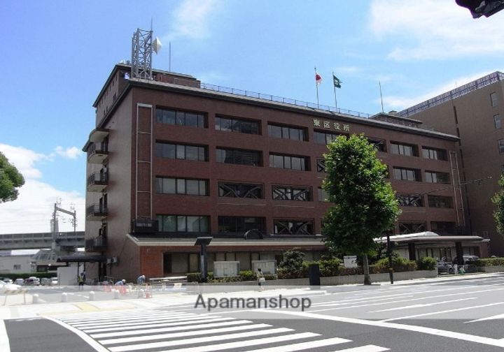 第1西本ビルの周辺