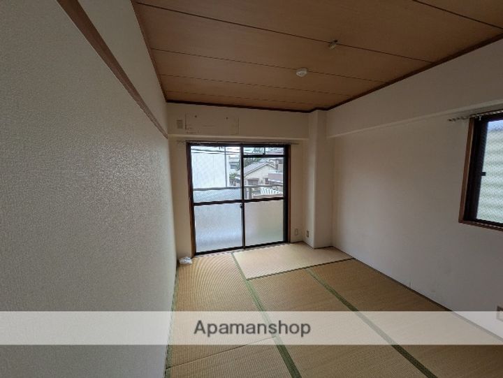 メゾン萩の内装