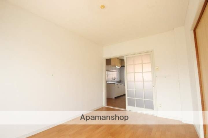 サコマンションの内装