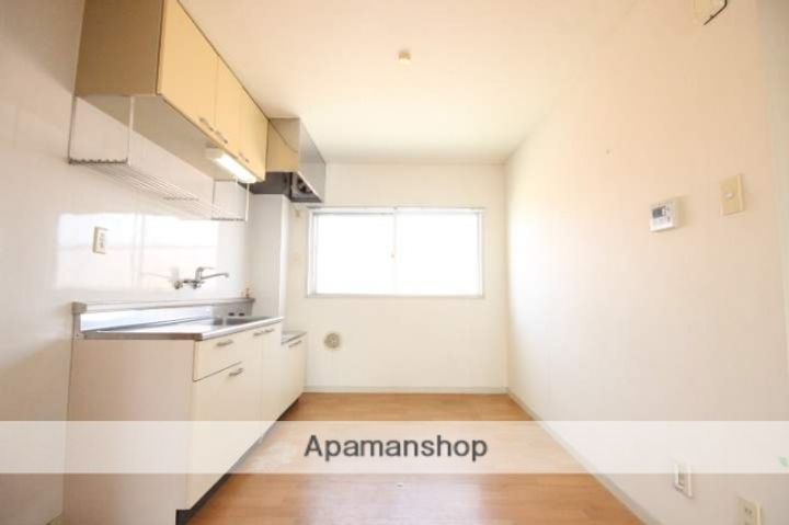 サコマンションの居間