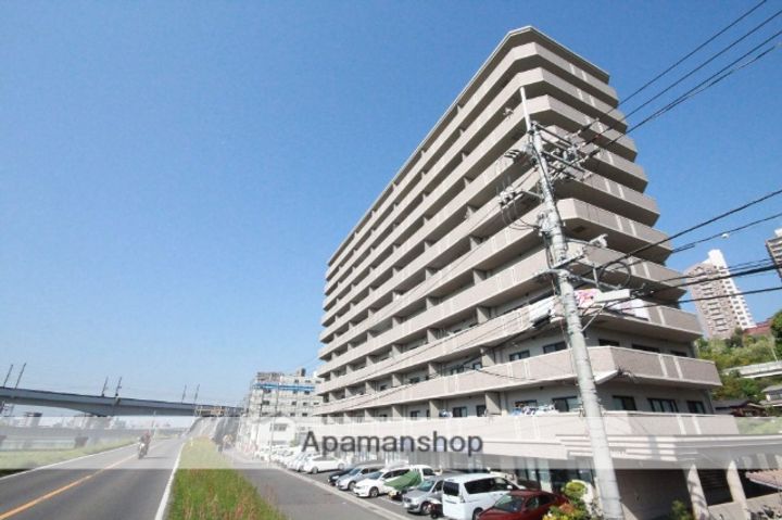 広島県広島市西区竜王町の賃貸マンションの外観