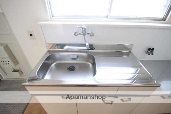 広島県広島市西区草津東2丁目の賃貸マンションの内装