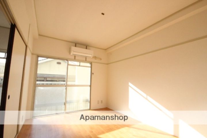 広島県広島市西区草津東2丁目の賃貸マンションの内装