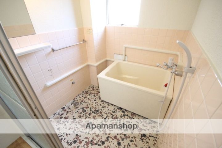 広島県広島市西区草津東2丁目の賃貸マンションの風呂
