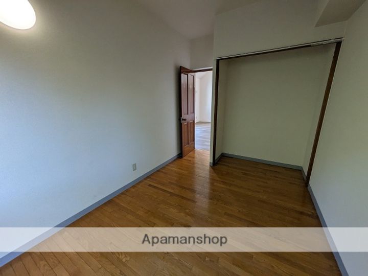 ロッカバレーナプロヴァンス三滝本町の内装