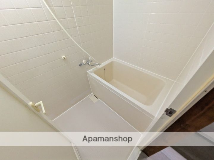 ロッカバレーナプロヴァンス三滝本町の風呂