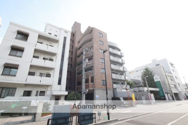 エーデル宇品海岸通りの外観