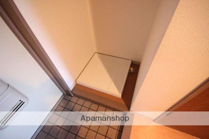 プーテゥジュール4番館の内装