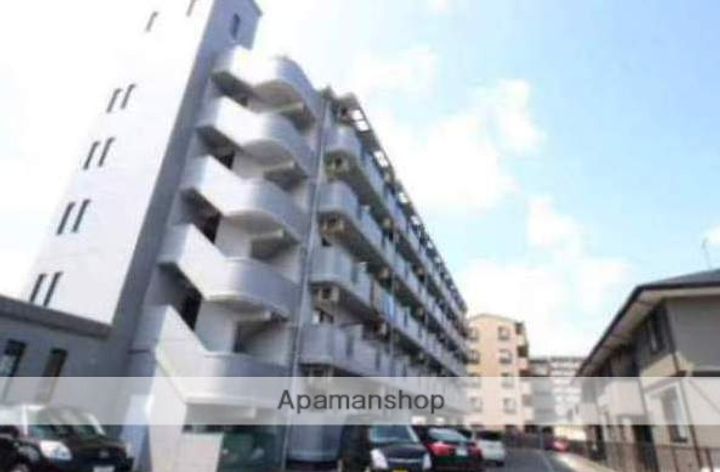 プーテゥジュール4番館の外観