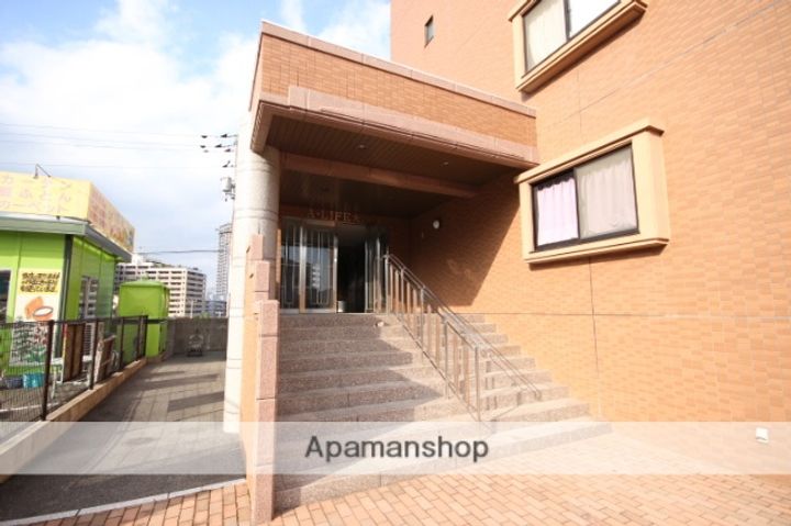 A−LIFE大塚の外観