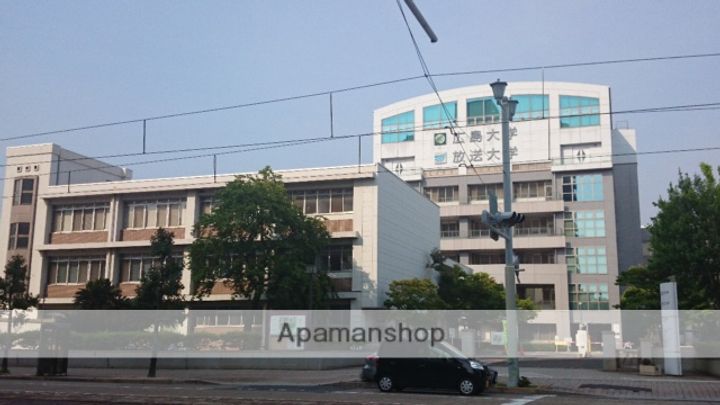 広島県広島市中区羽衣町の賃貸マンションの周辺
