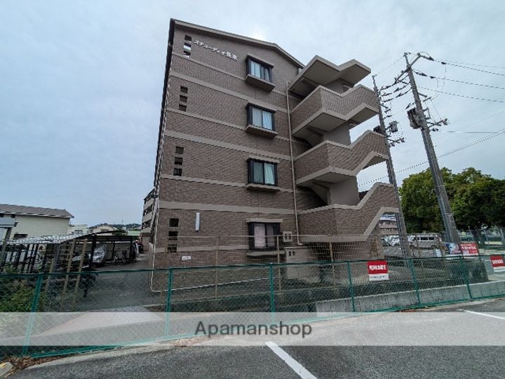 ステューディオ長束の外観