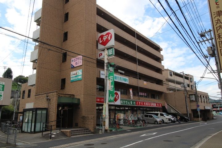 レオパレスリヴェール103の周辺