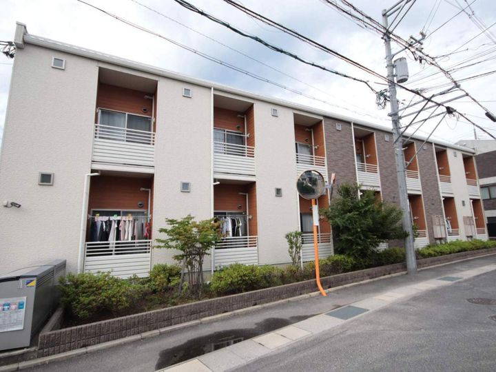 レオネクスト大町東202の外観