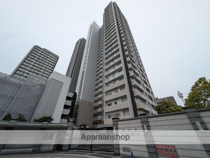 広島県広島市中区東白島町の賃貸マンションの外観
