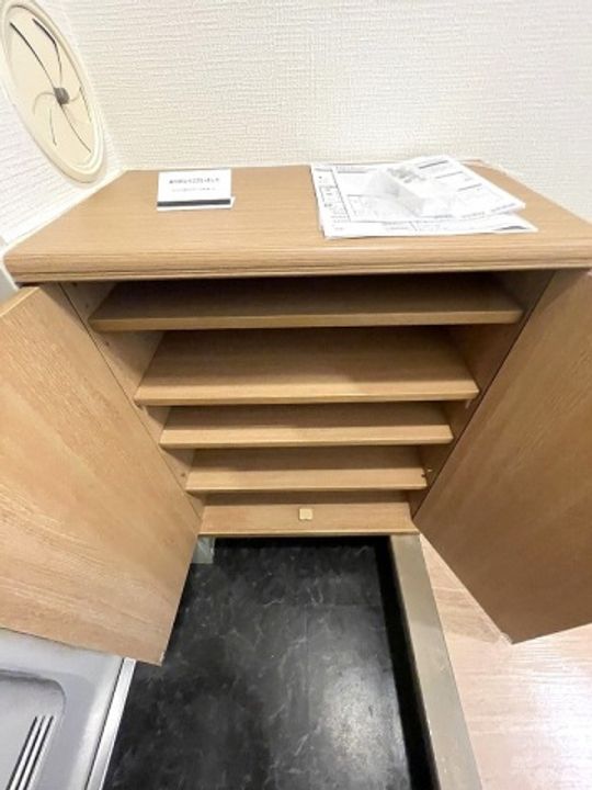 コンフォートNビルの玄関