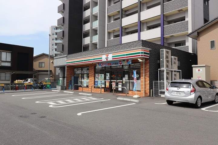 コンフォートNビルの周辺