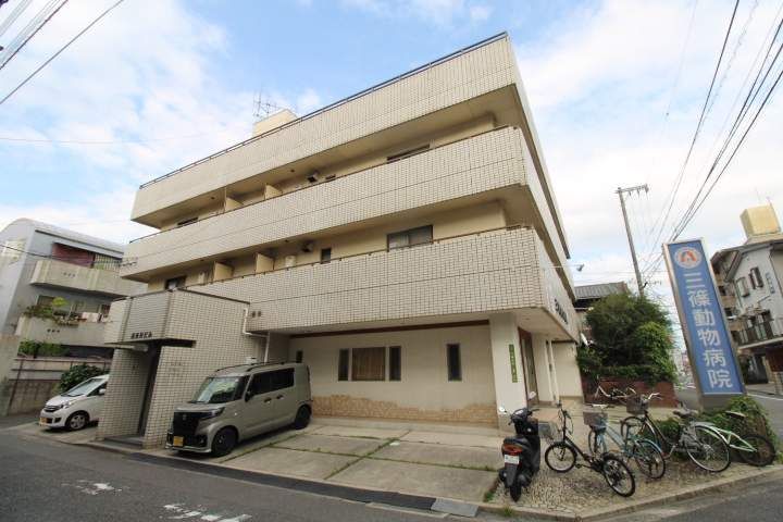 長谷川ビル209号室の外観