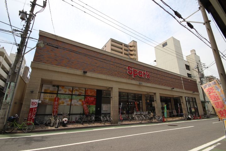 M&Rの周辺