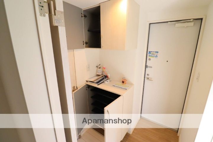 MOVE庚午北壱番館の内装