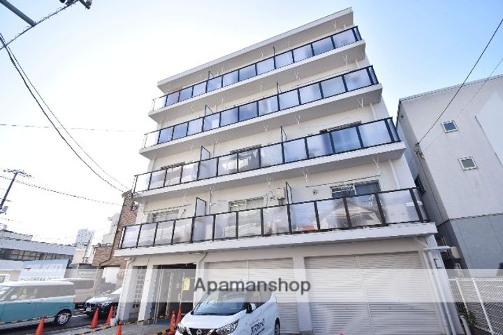 吉島ビルの外観