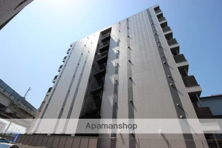 LE DOME府中の外観