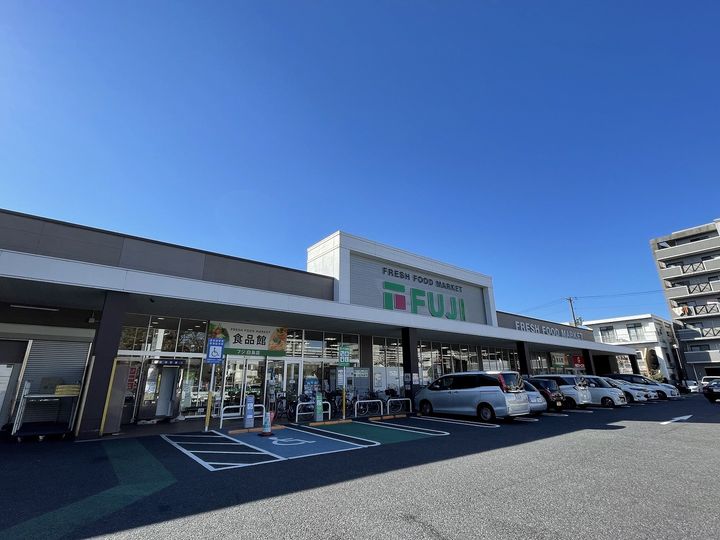 ラフィネ牛田本町201号室の周辺