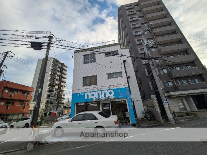 吉田ビルの外観