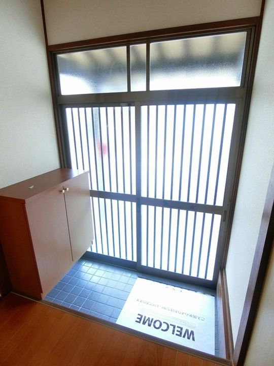 広島県広島市安佐南区川内6丁目(一戸建)の賃貸物件戸建ての玄関