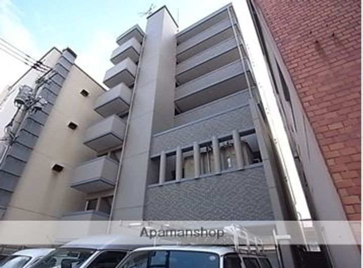 広島県広島市中区羽衣町の賃貸マンションの外観