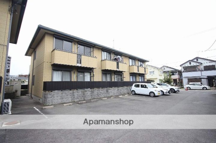 バリュージュ東野の外観