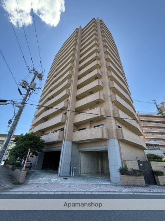 J’CITY古市駅前の外観