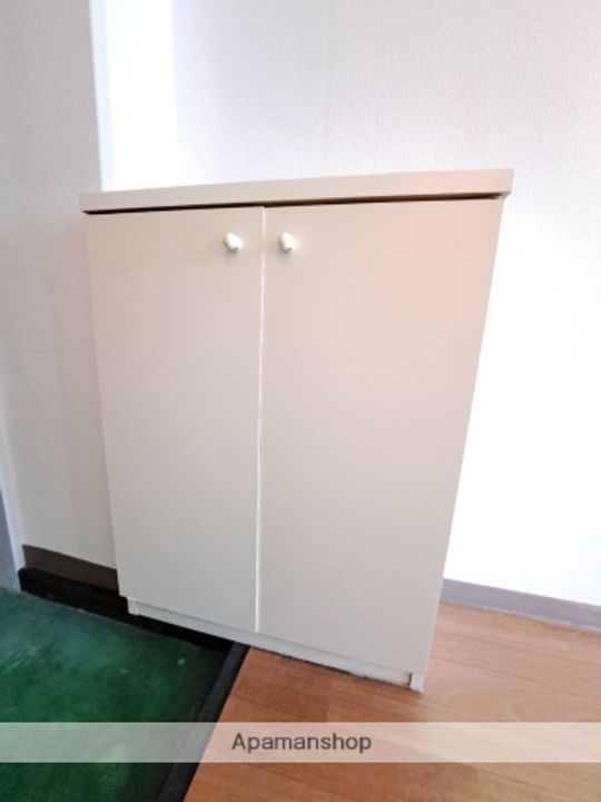 ネオデラサンテの内装